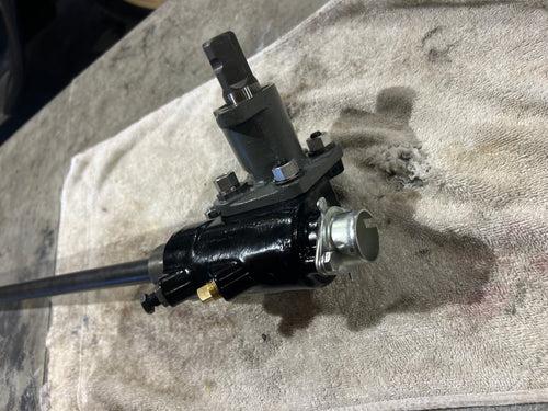 Rebuilt Two-Tooth Steering Box - 43" Steering Shaft